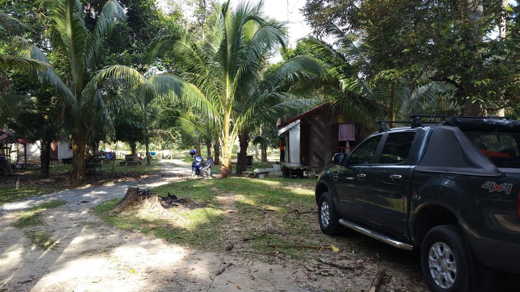 Chalet Kampong Semawar Kuala Kangsar Exterior photo